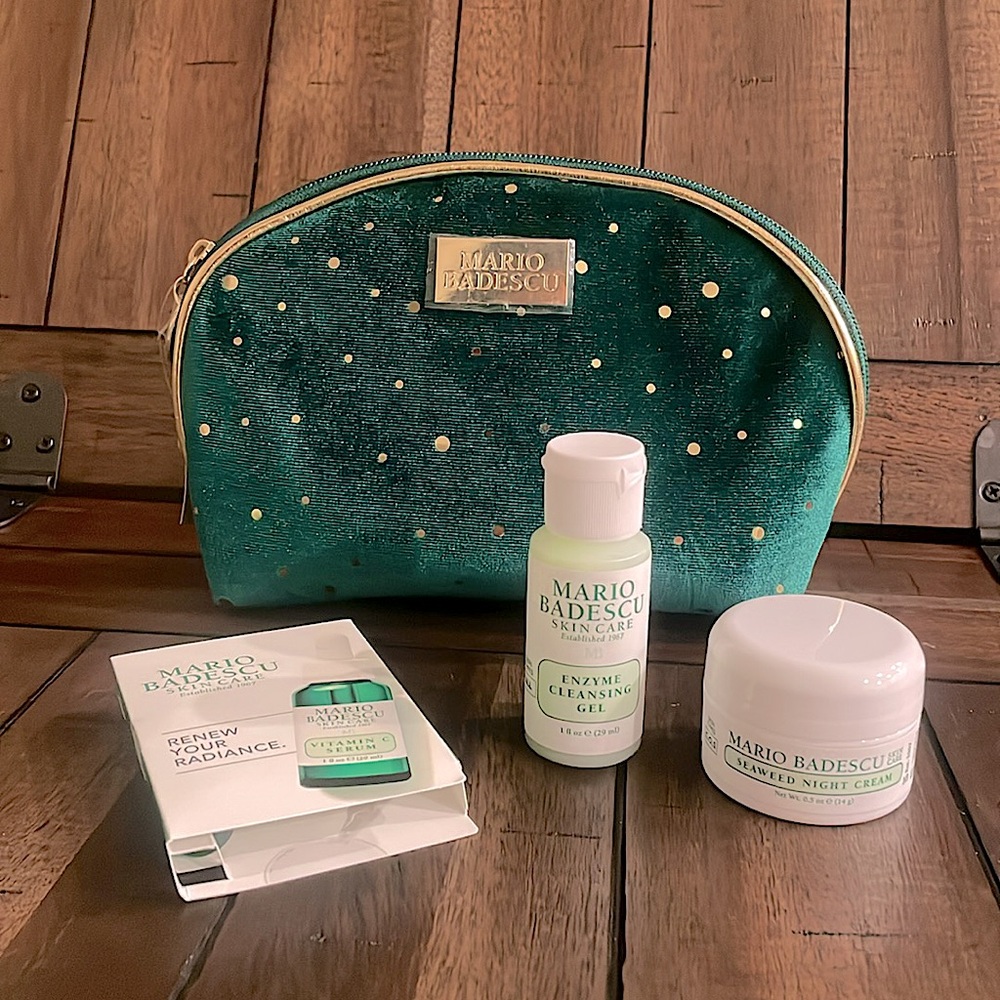 Mario Badescu Pouch, Seaweed Night Cream, Enzyme Cleansing Gel, Vitamin C Serum
